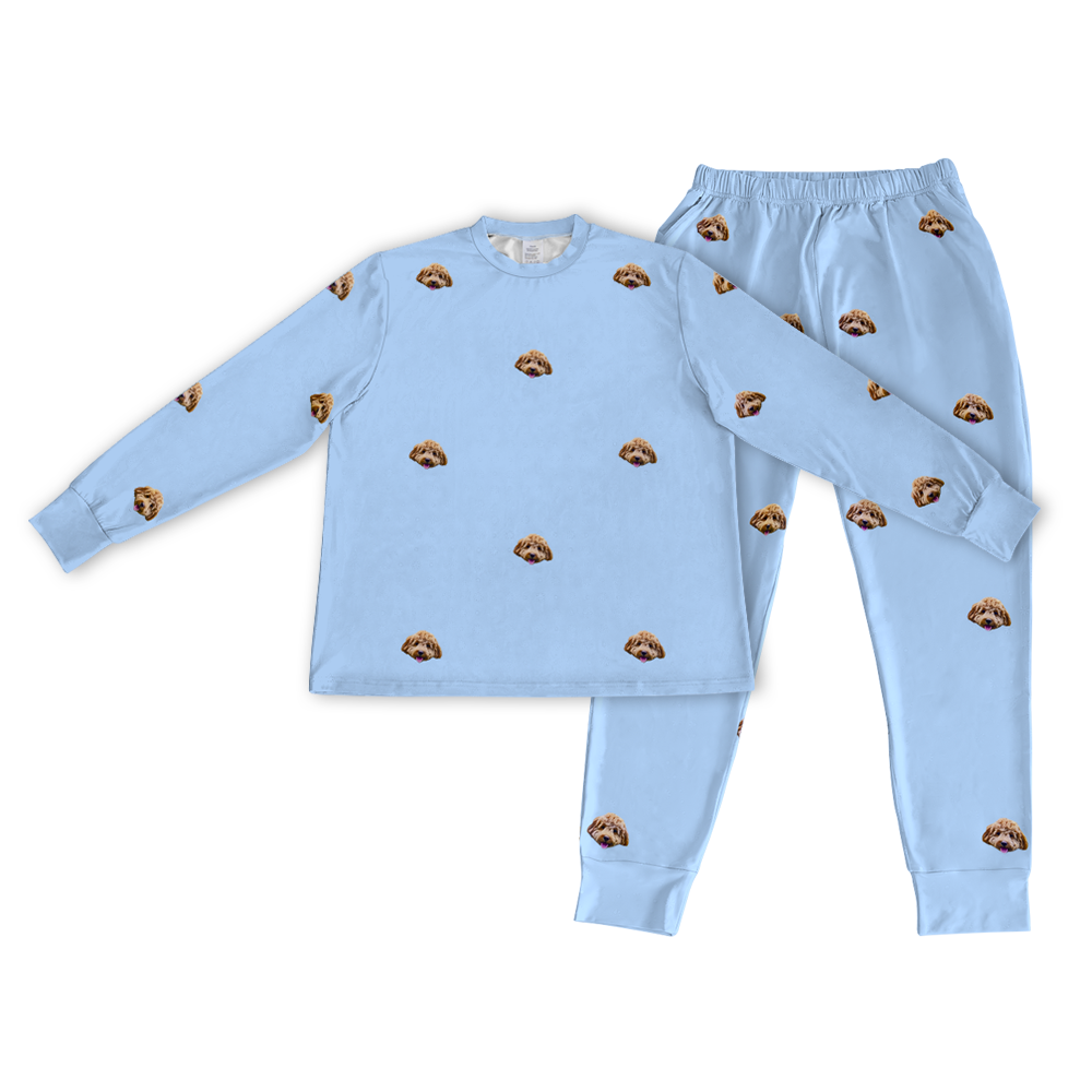 This is a jogger pajama set contains a long sleeve shirt with buttons and a long pajama[PajamaSet(Shirt&Joggers)]