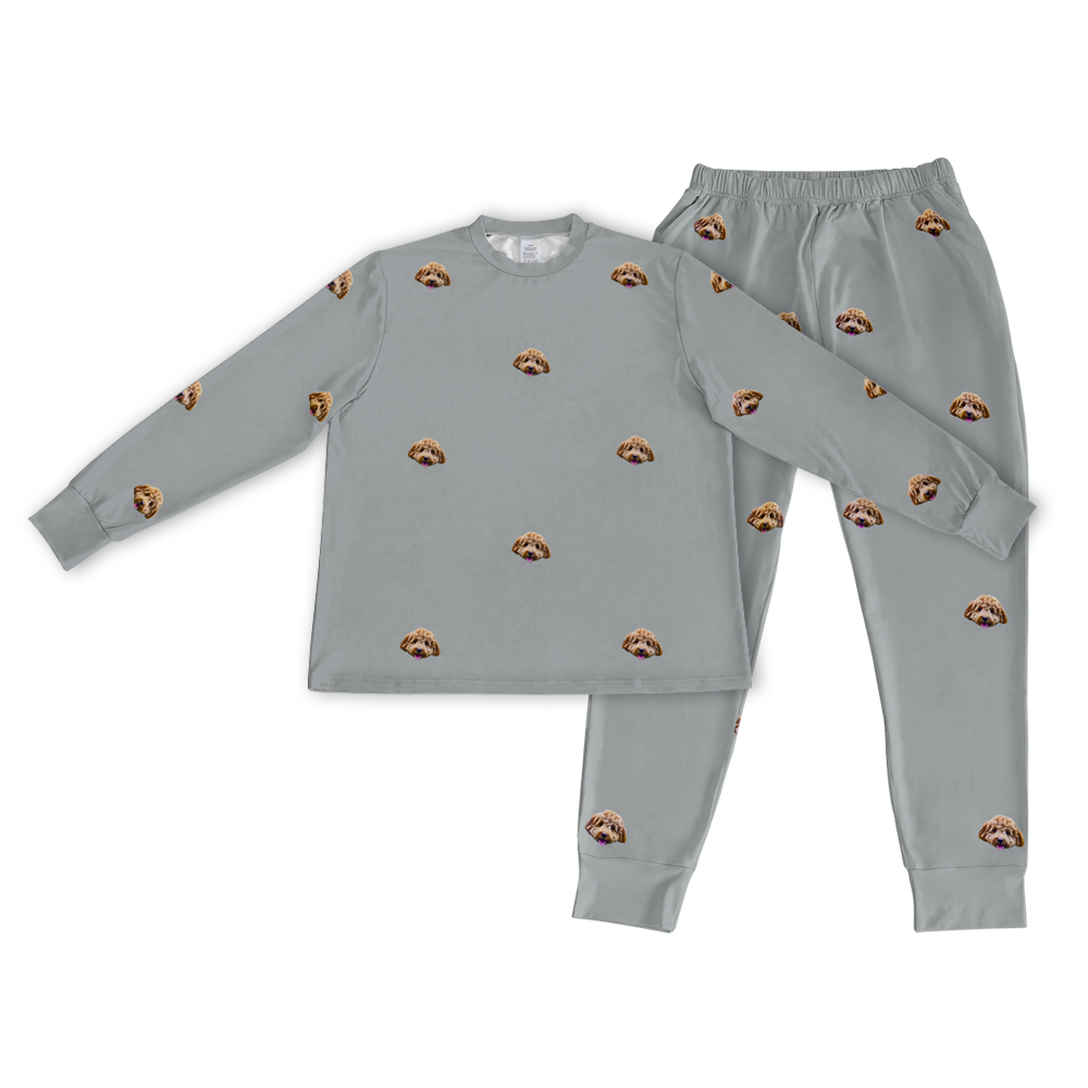 This is a jogger pajama set contains a long sleeve shirt with buttons and a long pajama[PajamaSet(Shirt&Joggers)]